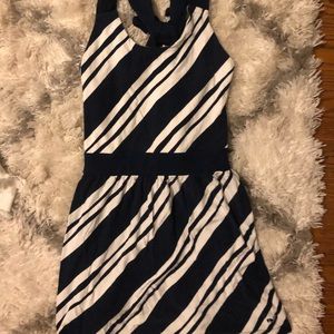 vineyard vines dress